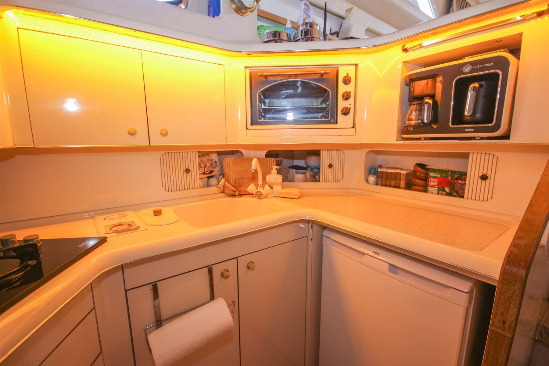 Serenity Motor Yat teknesi fotoğrafı 6